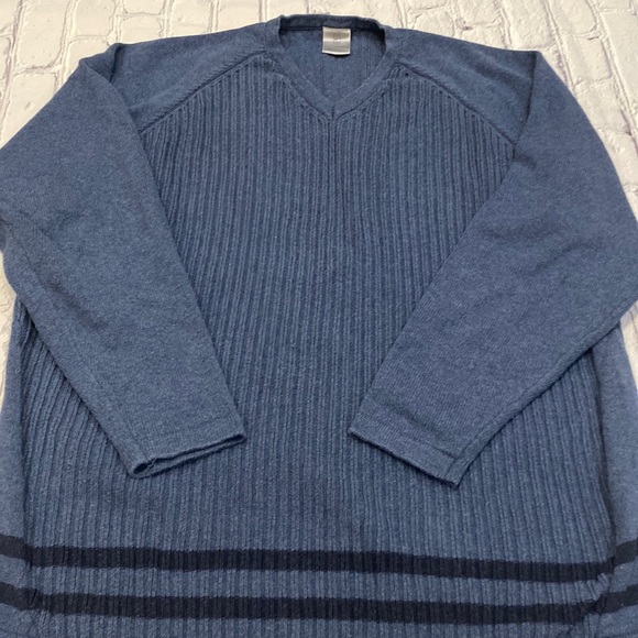 Nike Ribbed Preppy V NECK Sweater - Picture 1 of 6